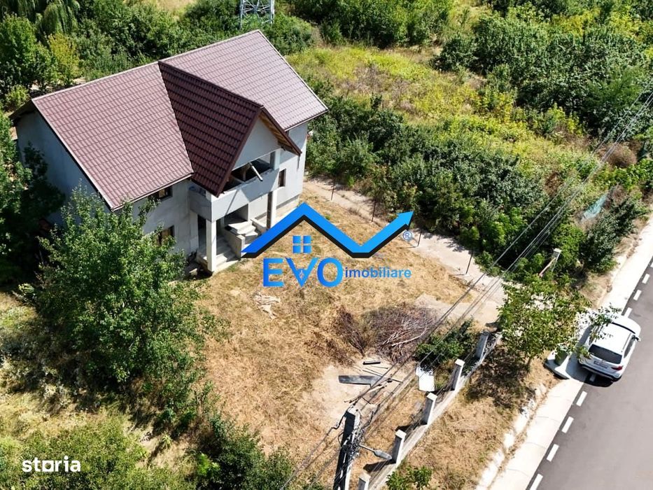 Duplex integral 2 unitati, vedere lac Ciurbesti, doar 140000 euro