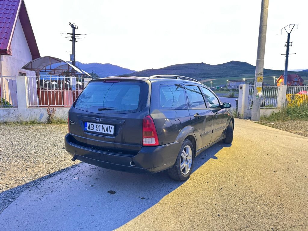Vând ford focus mk1