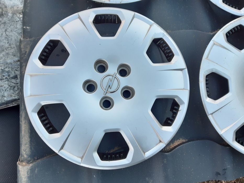 Anvelope iarna 205 55 16 cu jante Opel 5x110 capace r16 Astra Zafira