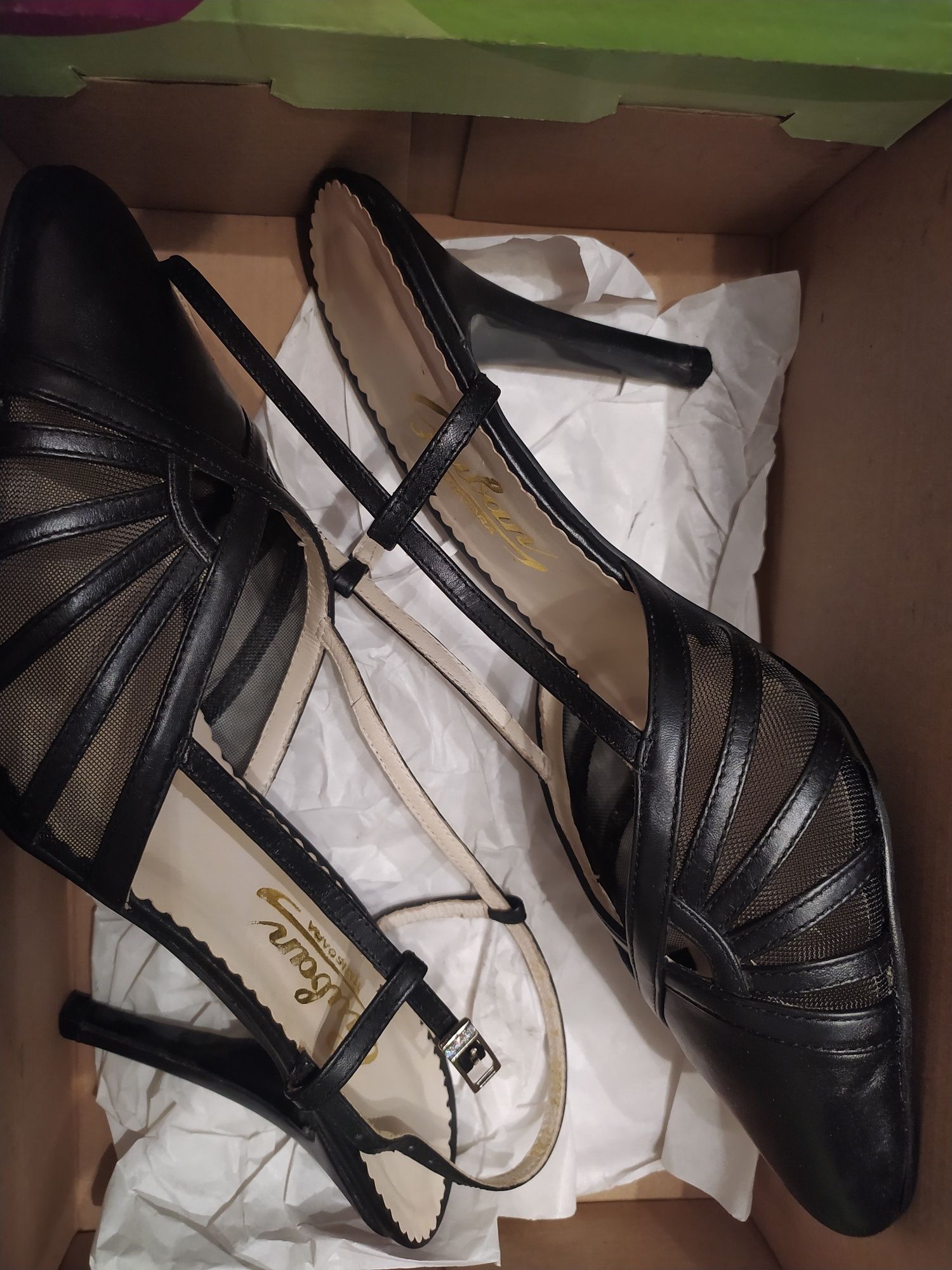 Pantofi negri Guban 39