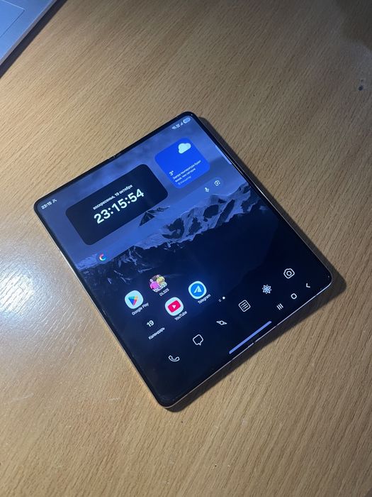 Продам Samsung Z Fold 4