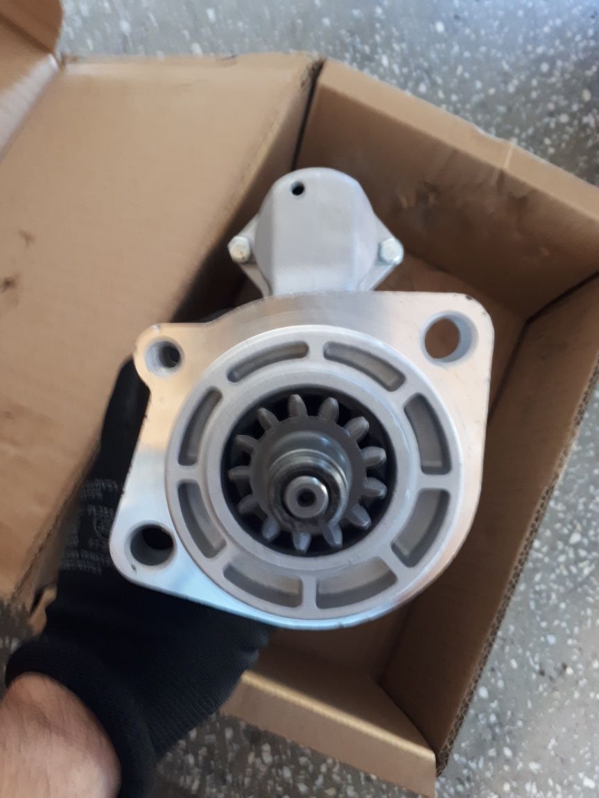Electromotor nou JCB JS220 JS200 JS240 JS190 JS210 JS260 isuzu