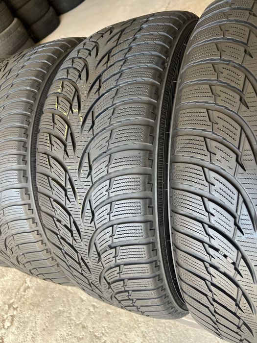 4 anvelope iarna 215/55/16 , nokian !