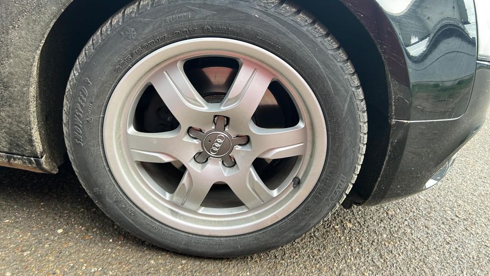 Vând jante Audi R17 5x112