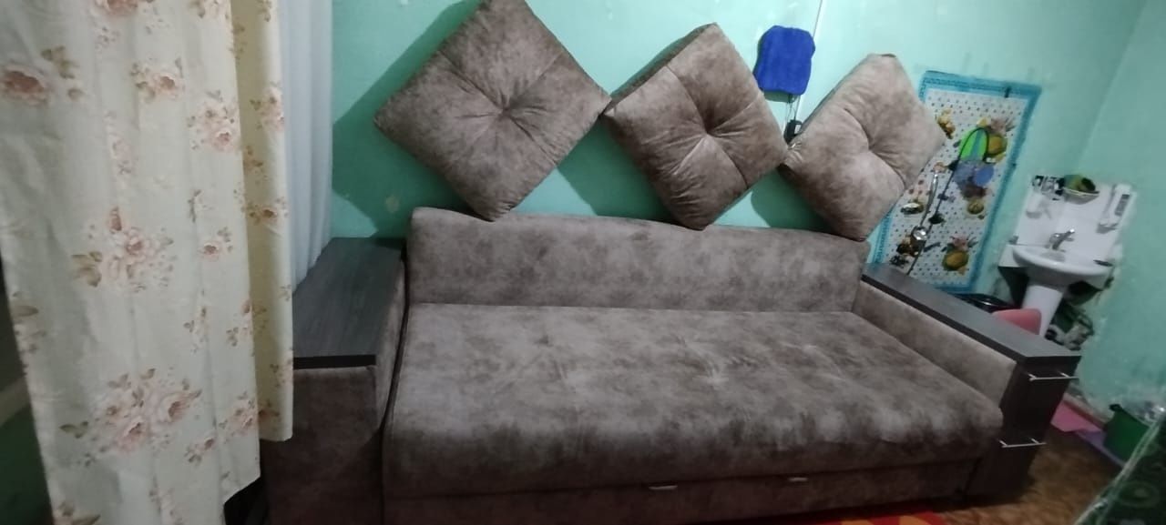 Продам диван шкаф