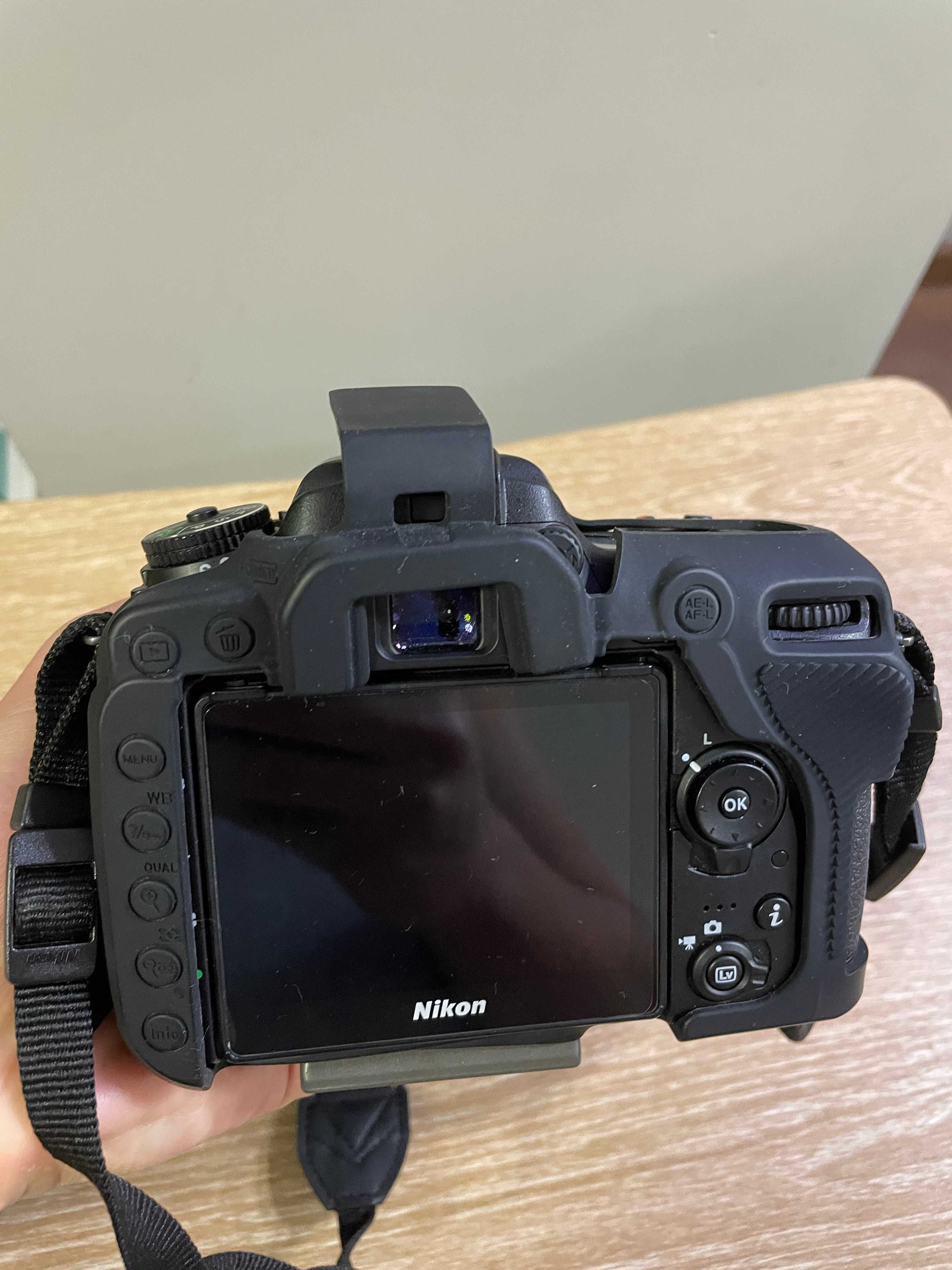 DSLR фотоапарат NIKON D7500