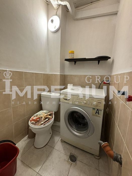 Дава се под наем Тристаен апартамент в Варна, Колхозен пазар - 70 кв.м за 459 € - Снимка #11