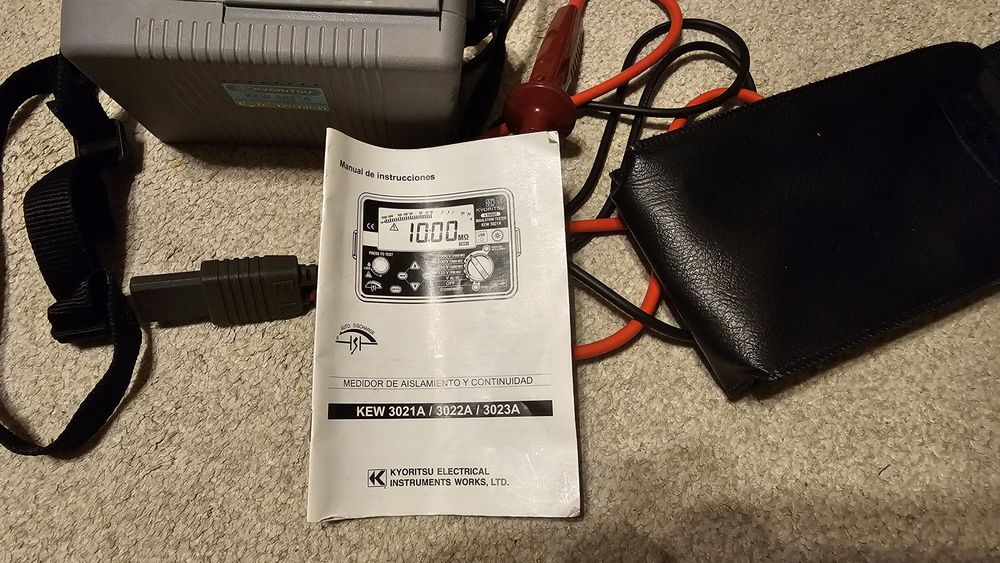 Kyoritsu kew 3021A aparat de măsură rezistenţa de izolaţie digital.