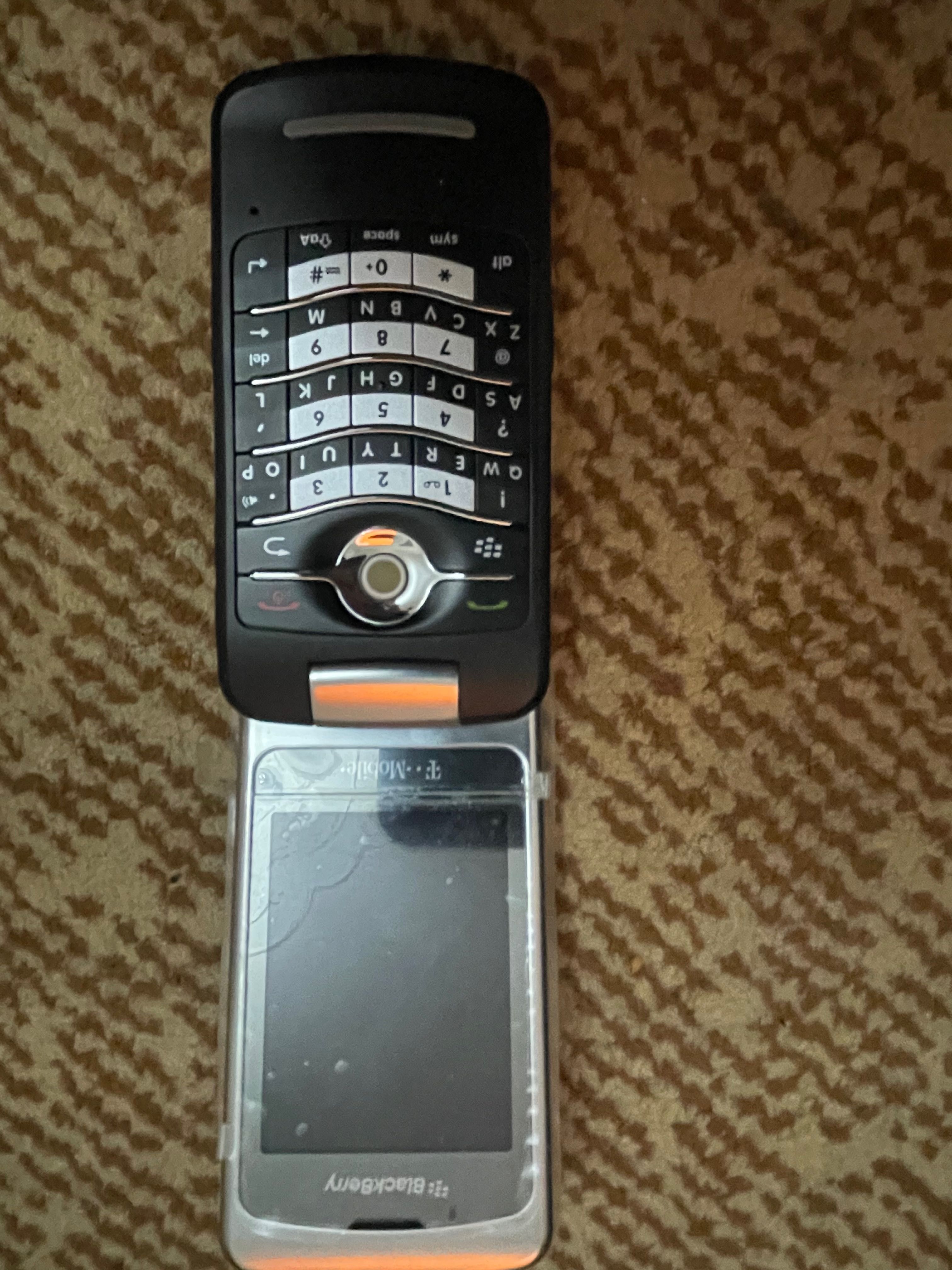 Новый Blackberry Rearl 8220 original GSM