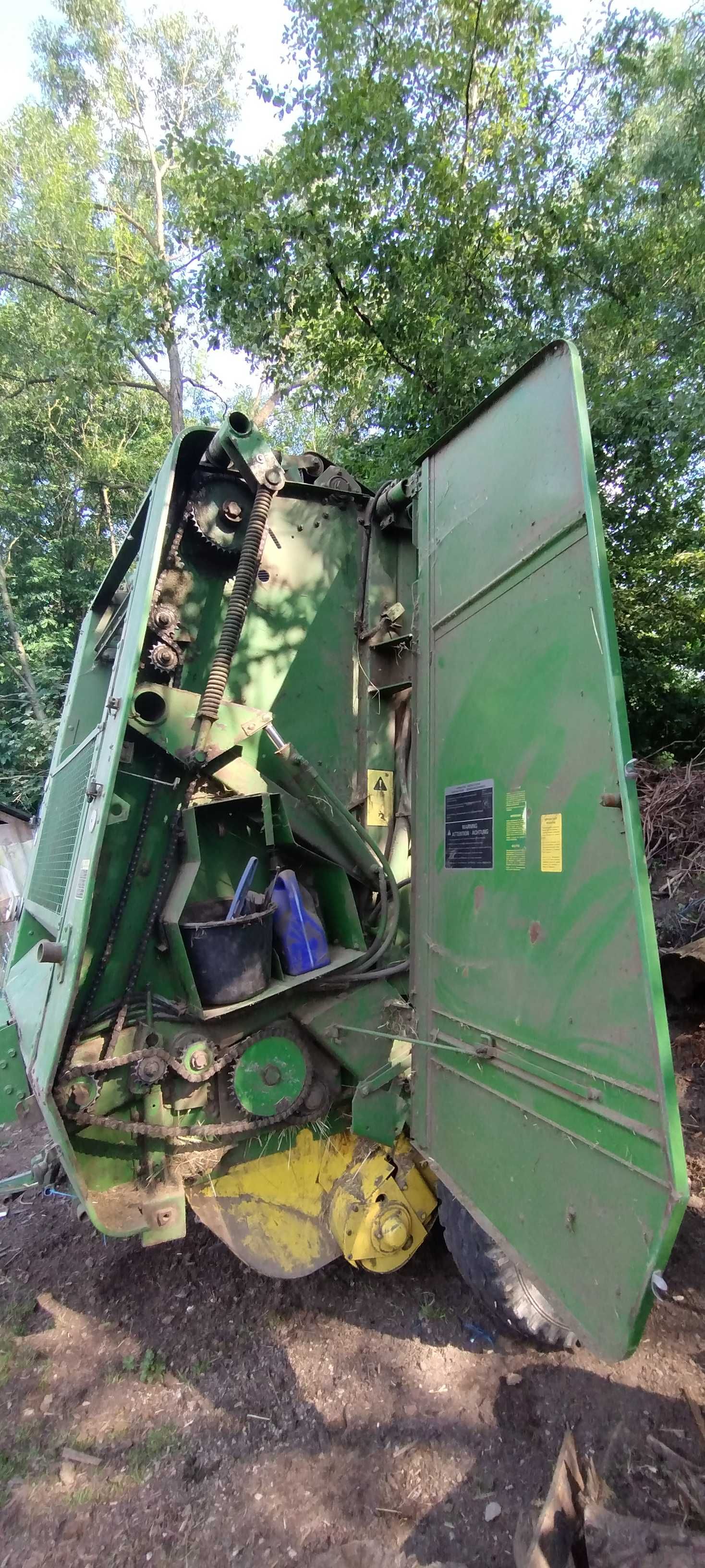 Presa de balotat John deere
