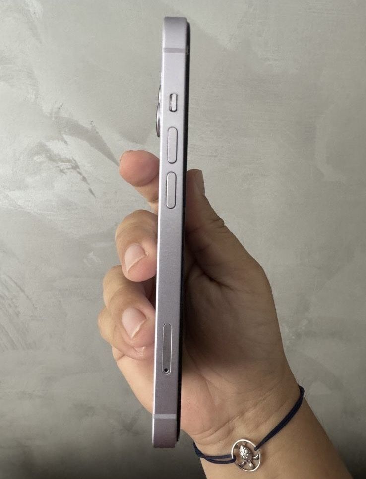 Прдается iphone 14