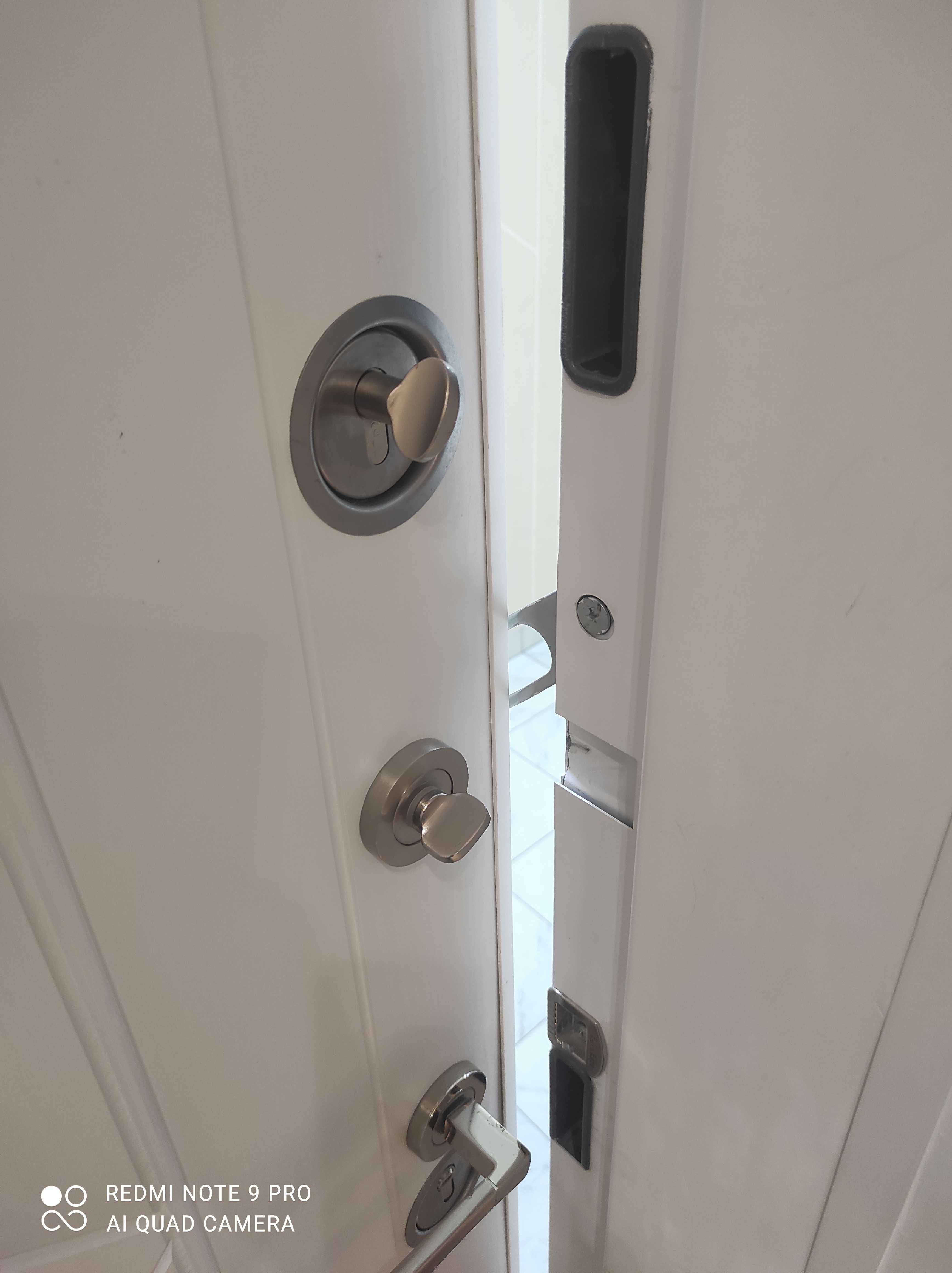 Дверь металлическая входная с отделкой МДФ