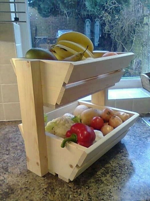 Raft din lemn legume/fructe
