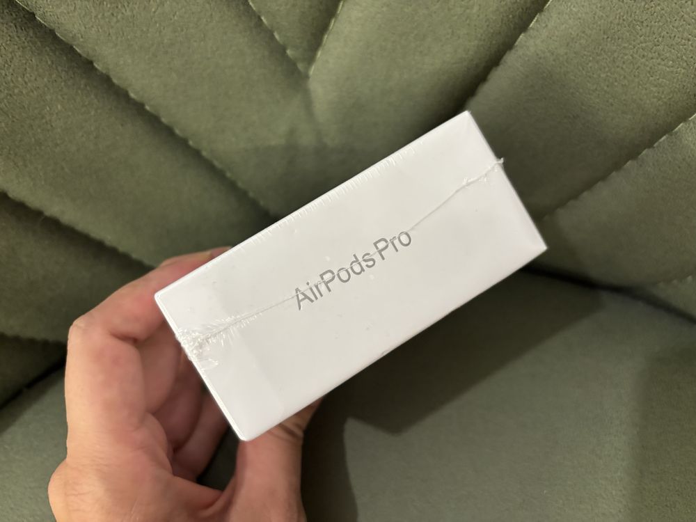 Apple AirPods Pro 2nd generation