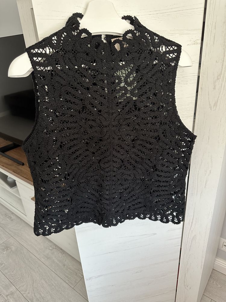 Top H&M neagru crosetat