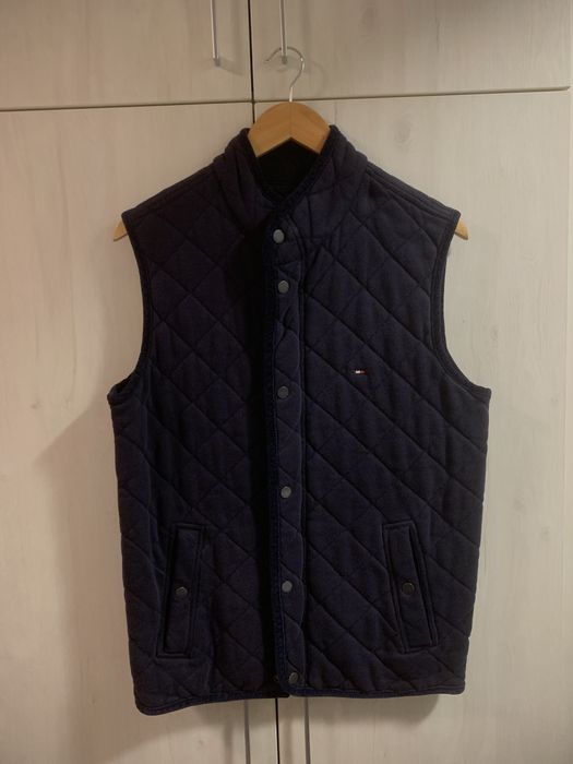 Tommy Hilfiger елек