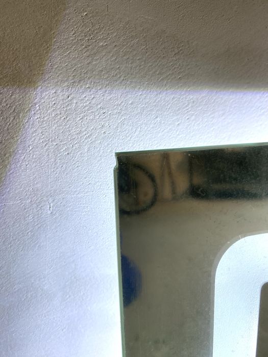 LED огледало  с размери 70/90см с функция против изпотяване