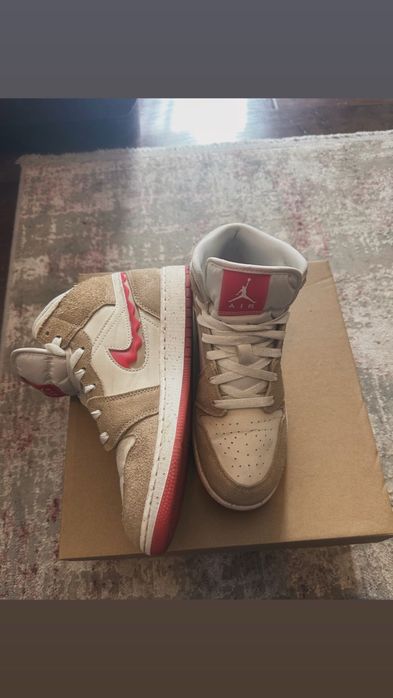 Jordan 1 Mid Peanut Butter Jelly