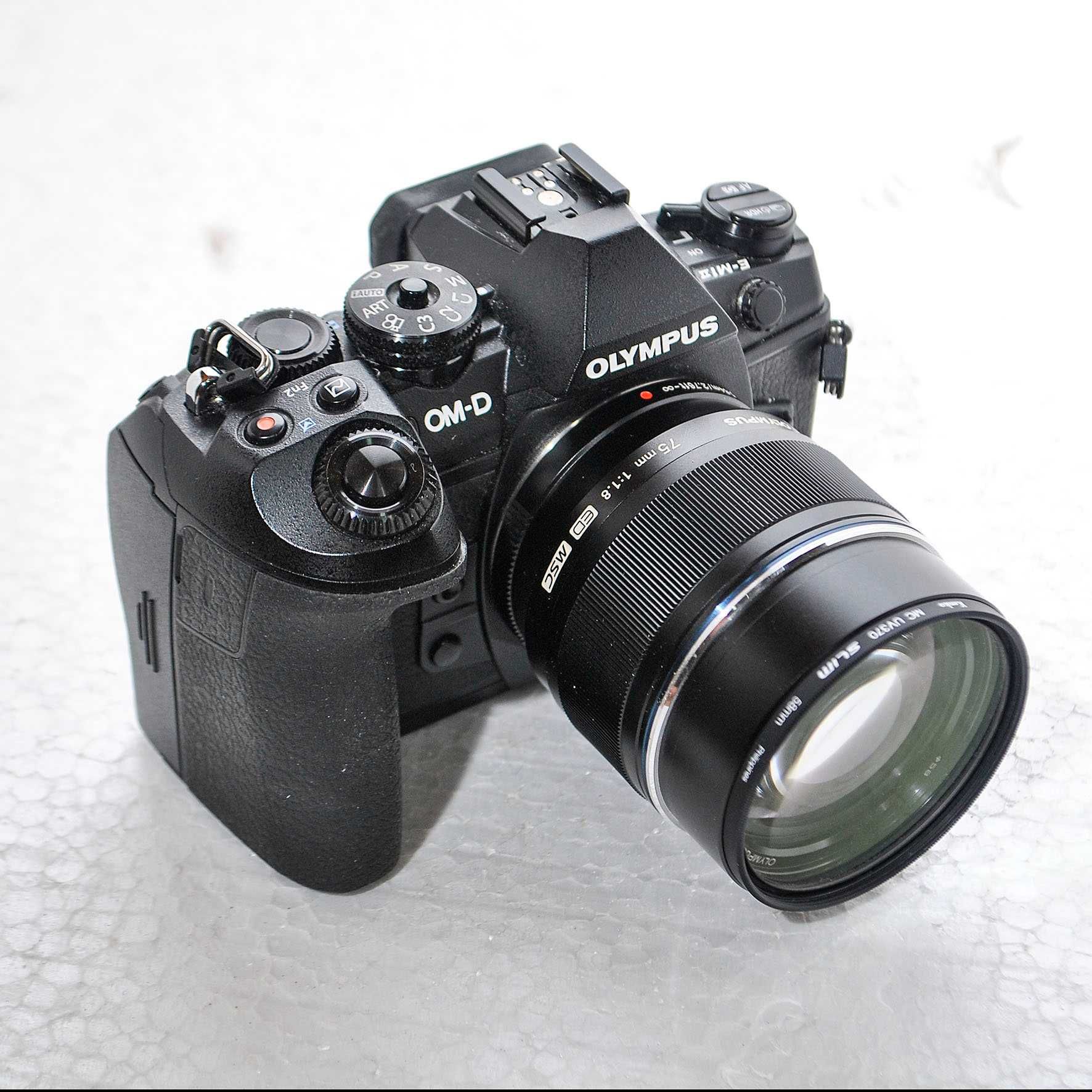 Olympus OM-D E-M1 II