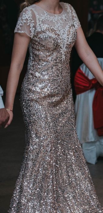 Rochie eleganta paiete aurie/champagne