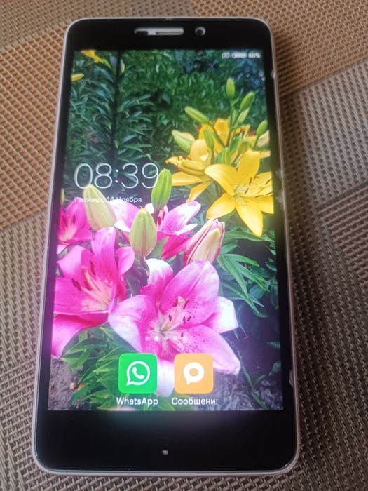 Продам смартфон Xiaomi Redmi 4 A ,б/у