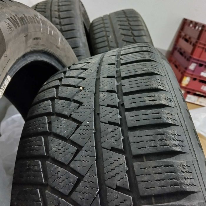 Зимни гуми continental  215 55 17