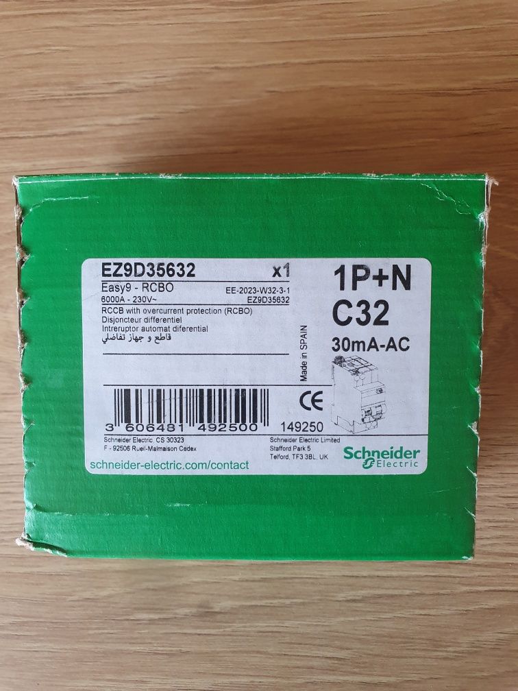 Schneider electric дефектнотокова защита