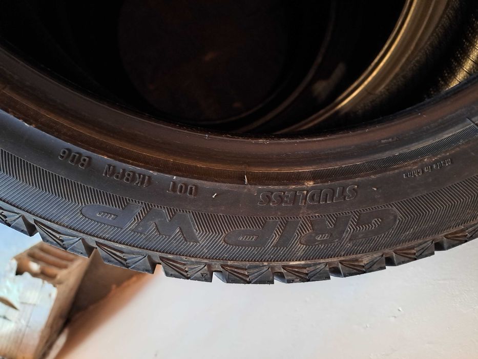 Antares Grip WP 245/45/20