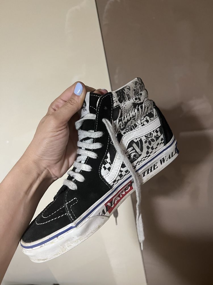 Vans обувки. 37 номер,  23.5 см. Неяма дефект.