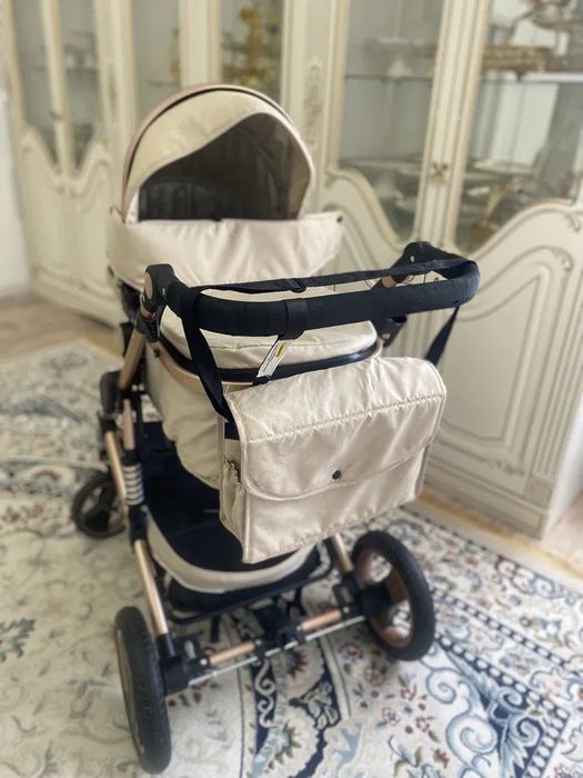 Продам коляску прогулочную