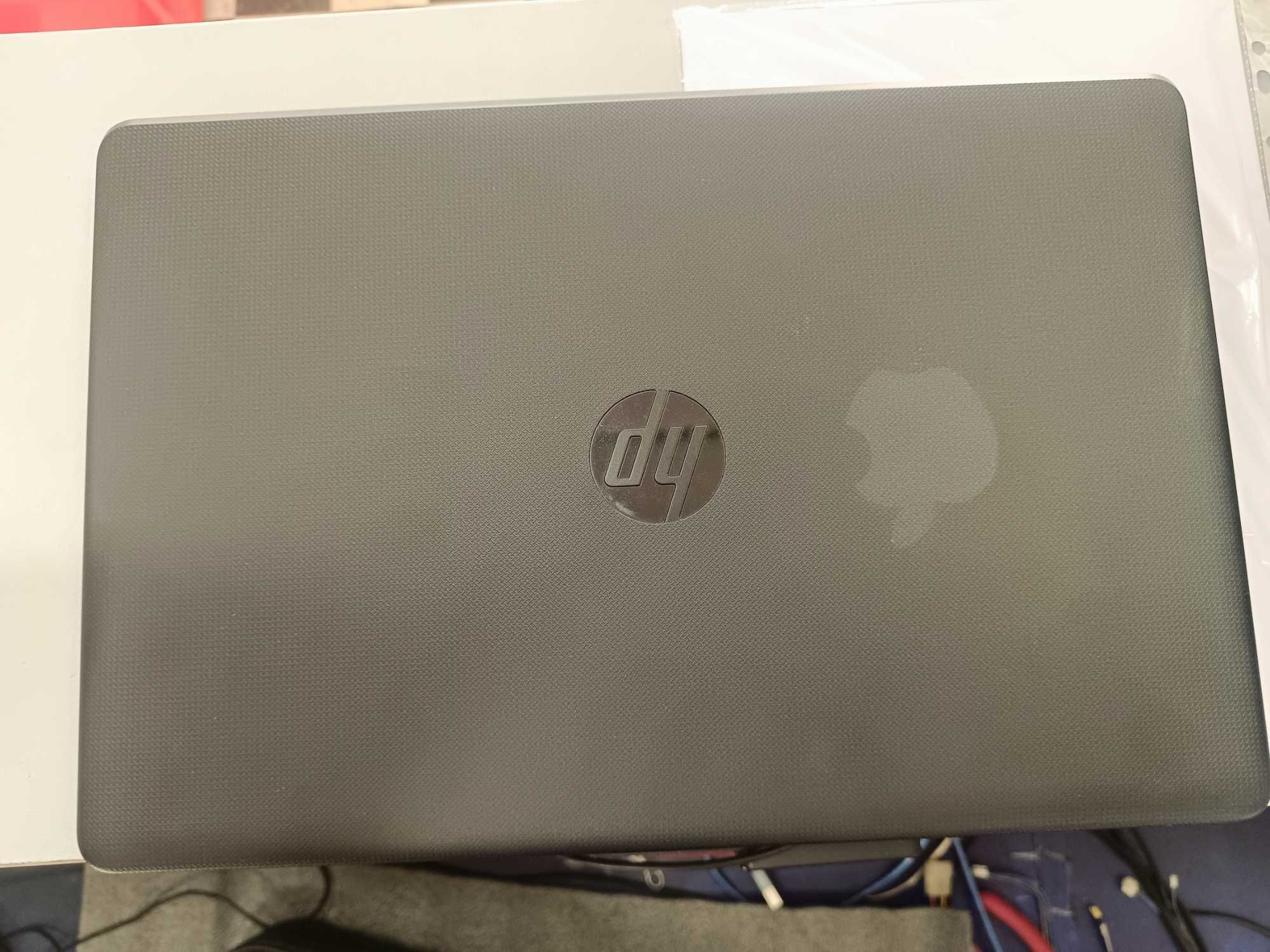 Ноутбук сотилади HP