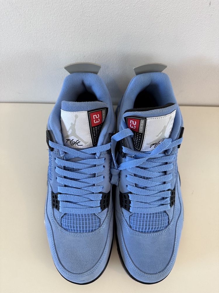 Jordan 4 Retro University Blue 45  NOI