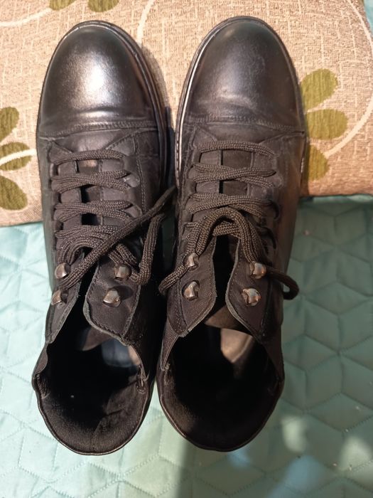 Мъжки боти от естествена кожа (набук)