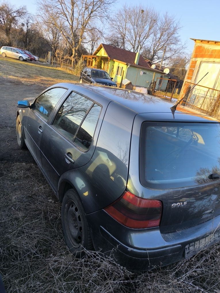 Голф 4 1.9тди 90кс на Части golf 4 1.9tdi na chasti