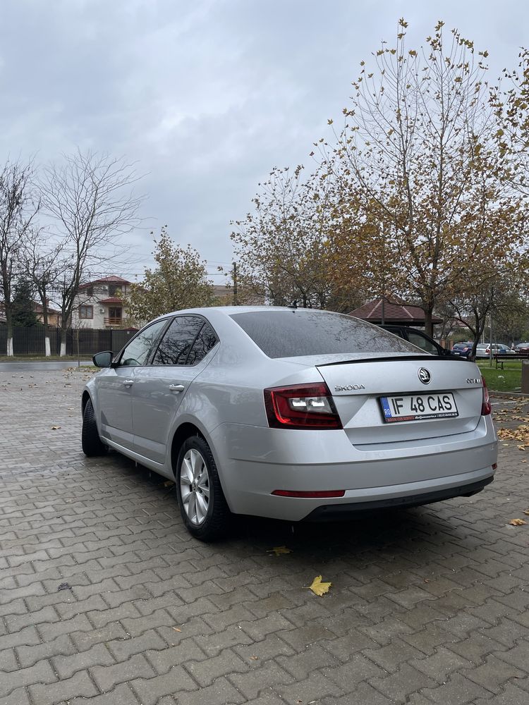 Skoda Octavia 1.6 TDI STYLE TVA Deductibil