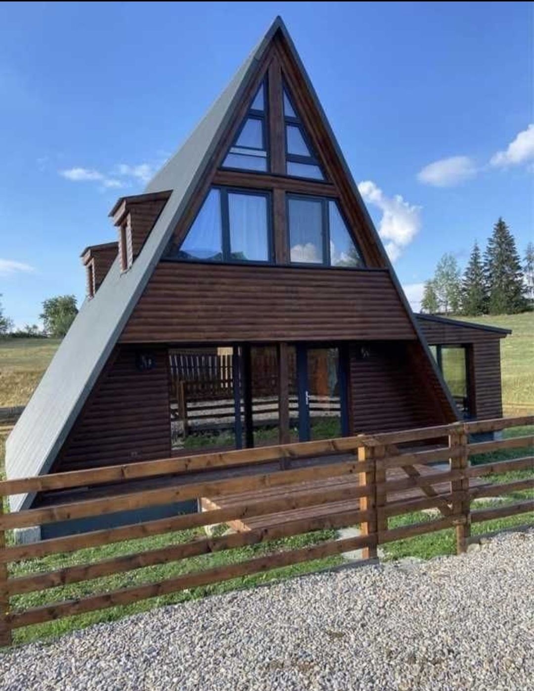 Accept variante auto!
Construiesc case si cabane din lemn, de orice ti