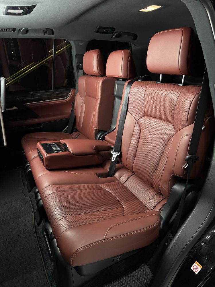 Lexus LX570 Sport Plus