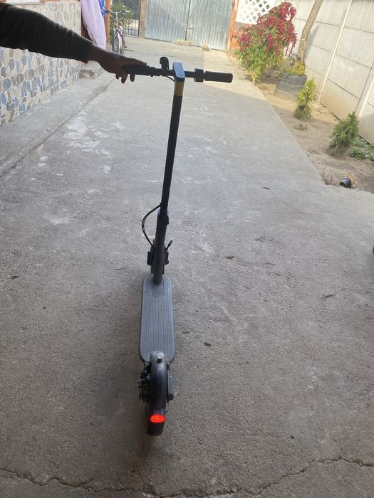 Vand trotineta eletrica