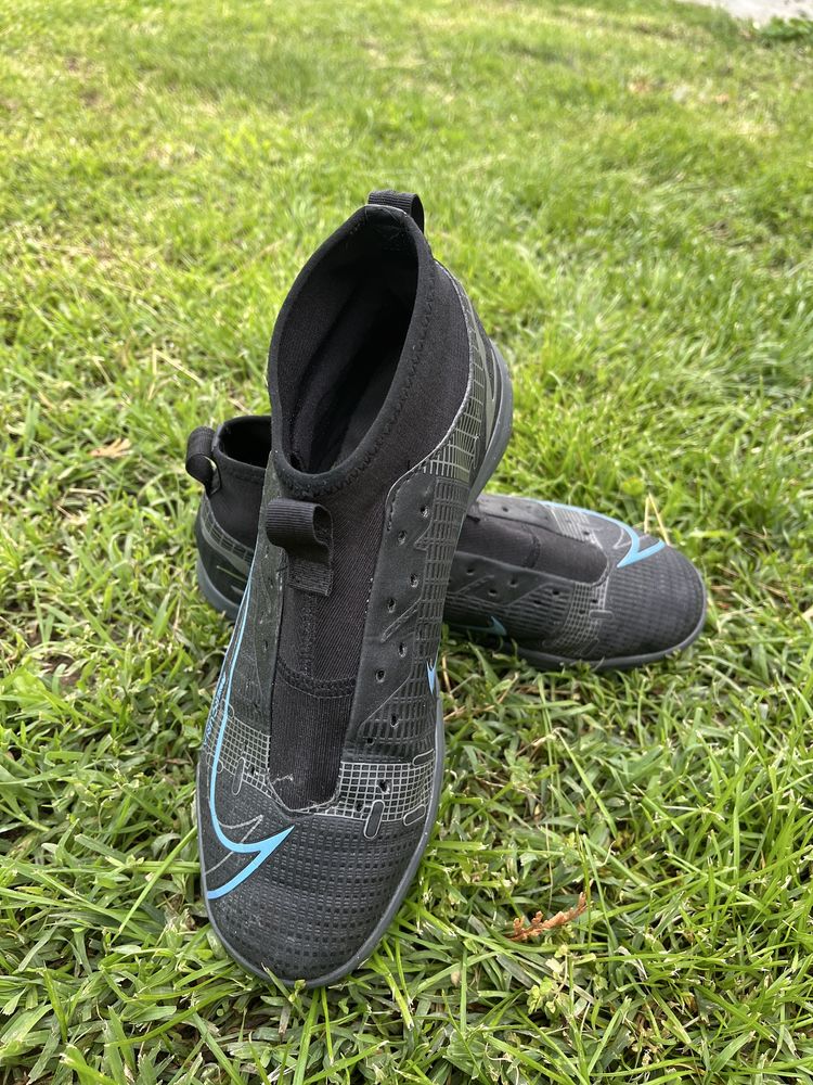 Ghete de fotbal Nike Mercurial pentru sintetic