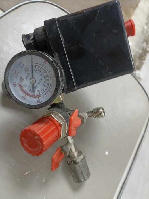 Кто знает тот знает