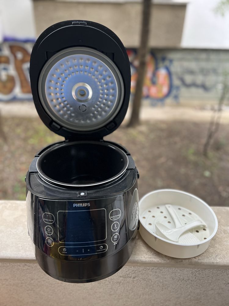 Мултикукър PHILIPS HD4749/70