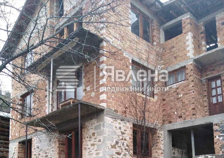 Продава се Къща в с. Забърдо, Област Смолян - 93 кв.м за 484 €/кв.м - Снимка #2