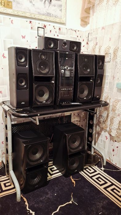Музыкальный центр JVC