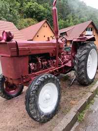 Tractor Ebro 55 functional