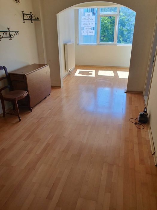 110 mp, 4 camere decomandat, George Enescu, et 2, structură beton