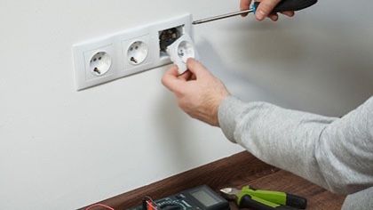 Electrician autorizat ANRE 24/7. Instalatii electrice si automatizari