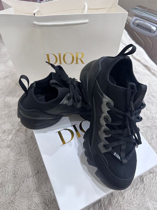 Дамски сникърси по модел на Dior