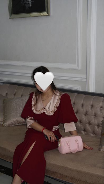 Очень красивое,необычное платье.