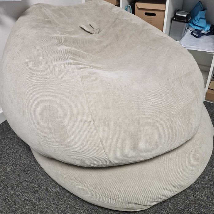 De vanzare - SET 2 pufuri XL bej, foarte comode