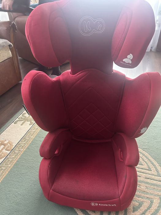 Scaun auto cu ISOFIX